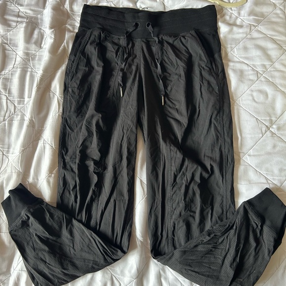 lululemon athletica Pants - LuluLemon Dance Studio Pants Cuffed